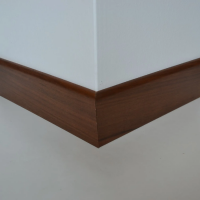 Battiscopa Laminato 70x13x2400 mm noce nazionale 