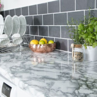 Sticky Back Plastic Vinyl 2m x 45cm Glossy Black White Marble - Eleganza e Stile per le Tue Superfici!