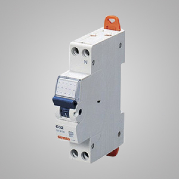INTERUTTORE MAGNETOTERMICO 1P+N 10A 4.5ka