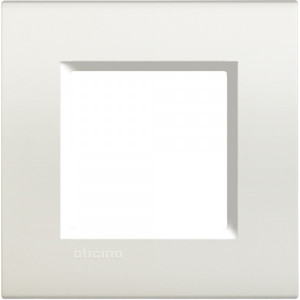 BTICINO PLACCA 2P BIANCA LIVINGLIGHT 