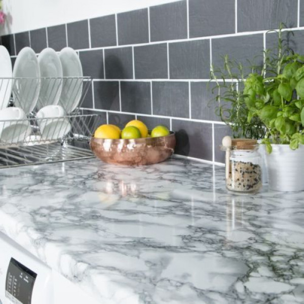 Sticky Back Plastic Vinyl 2m x 45cm Glossy Black White Marble - Eleganza e Stile per le Tue Superfici!